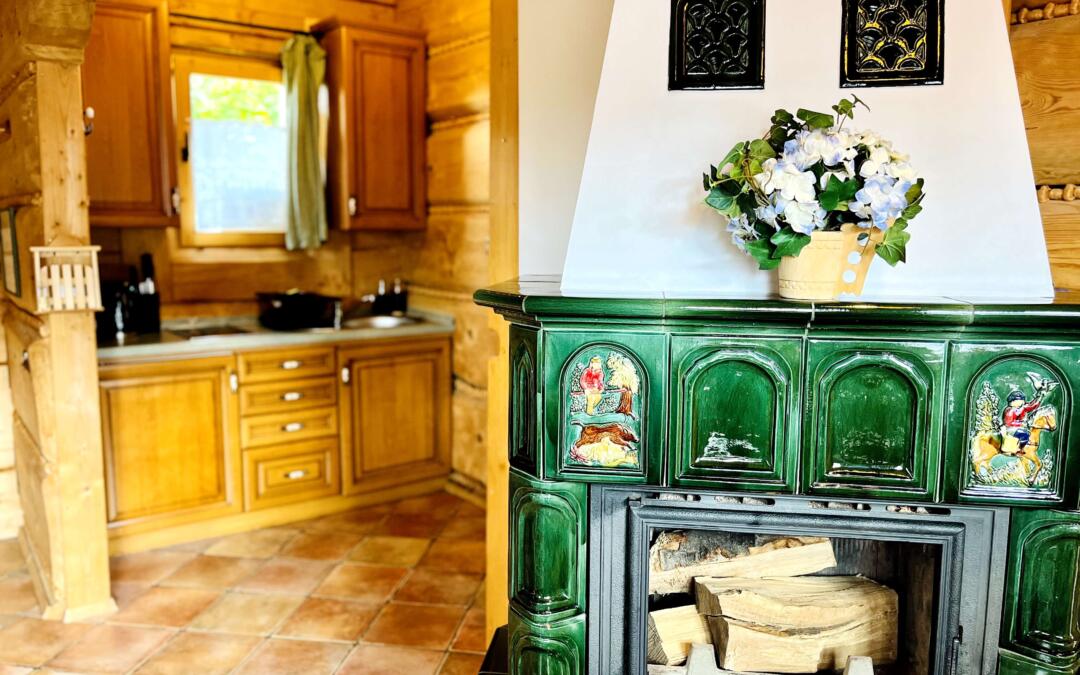 Domek z kominkiem w Zakopanem – dlaczego to idealny wybór na jesienne i zimowe wieczory?